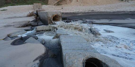 Untreated sewage discharged into the Mediterranean Sea. © Photo by OCHA.