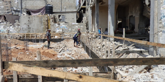 Reconstruction begins in the devastated area in Ash Shuja’iyeh of Gaza. Photo by OCHA