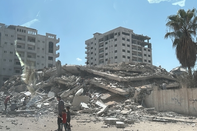 برج الرؤية المدمّر في مدينة غزة. تصوير مكتب الأمم المتحدة لتنسيق الشؤون الإنسانية 