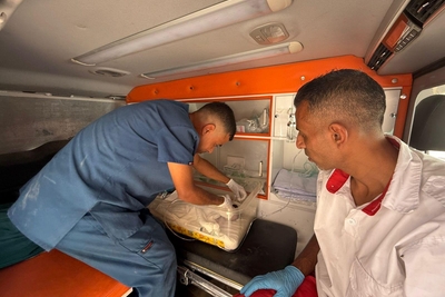 Medical evacuation of a newborn baby within the Gaza Strip amid hostilities, before the ceasefire was agreed. Photo by WHO, October 2025.