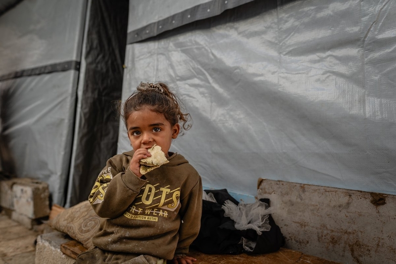A girl in Gaza, where one in every five households still eats just one meal every day. Photo by WFP